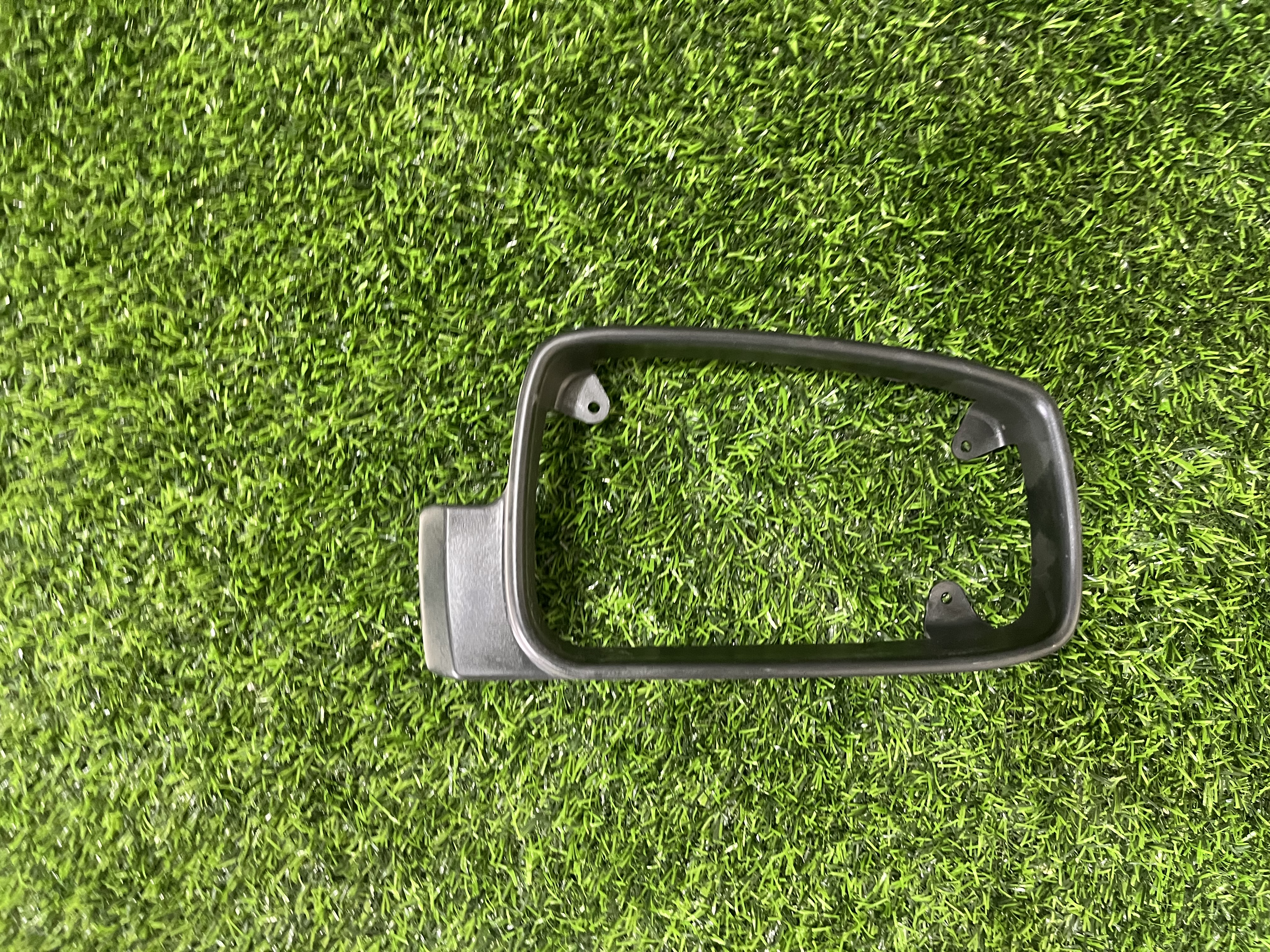 زه دور قاب اینه slx و elx سمت راست