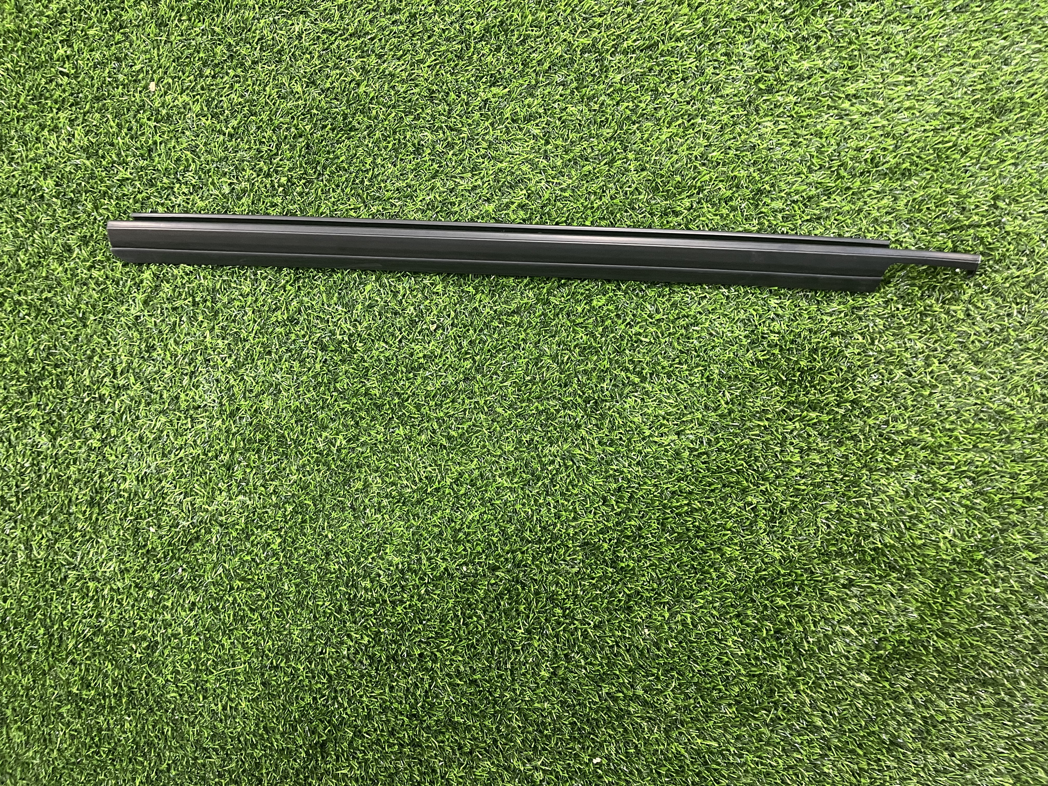 ابگیر درب عقب راست پژو 405